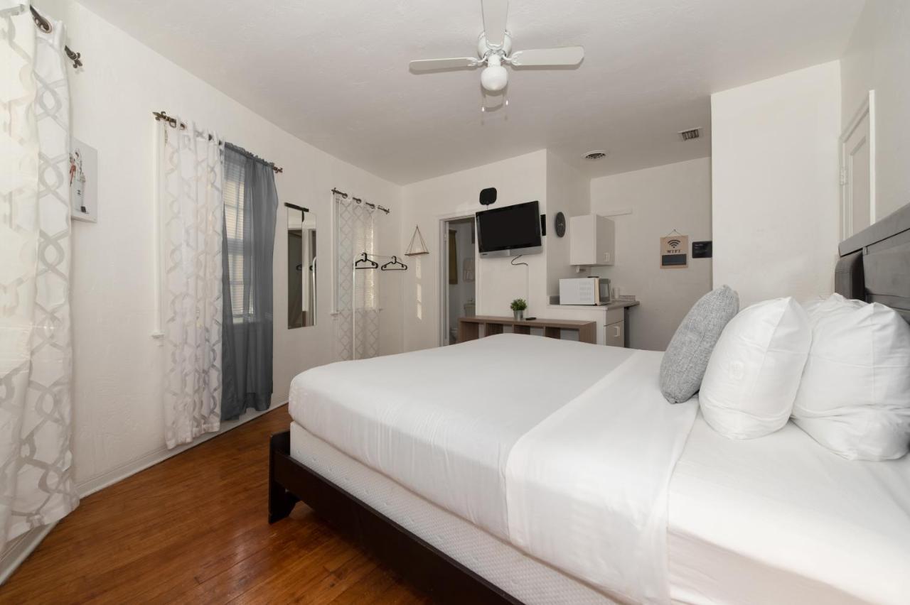 Baltic Hotel Μαϊάμι Μπιτς Εξωτερικό φωτογραφία